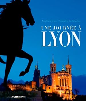 Image du vendeur pour Une journe Lyon mis en vente par WeBuyBooks