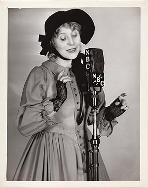 Imagen del vendedor de Original publicity photograph of Blanche Yurka for the "Roses and Drums" radio broadcast, 1935 a la venta por Royal Books, Inc., ABAA