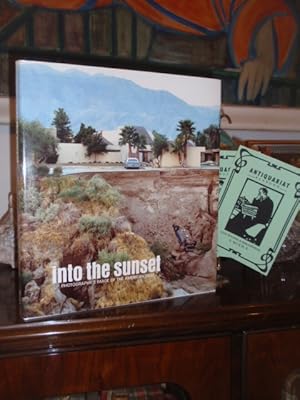 Imagen del vendedor de into the sunset. Photgraphy s Image of the American West. a la venta por Antiquariat Klabund Wien