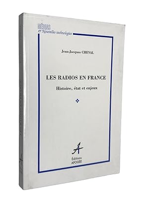 Imagen del vendedor de Les radios en France : histoire, tat et enjeux a la venta por Librairie Douin