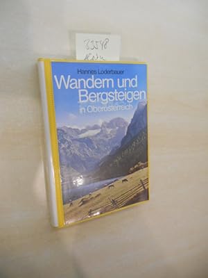 Bild des Verkufers fr Wandern und Bergsteigen in Obersterreich. zum Verkauf von Klaus Ennsthaler - Mister Book