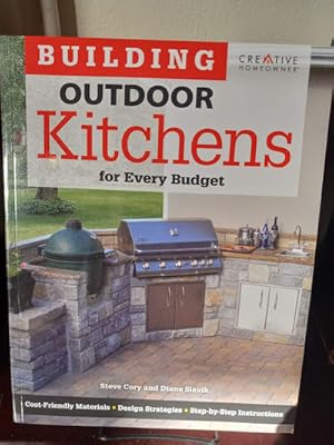 Building Outdoor Kitchens for Every Budget