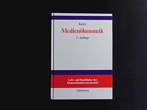 Seller image for Medienkonomik. Einfhrung in eine konomische Theorie der Medien. for sale by Antiquariat Bookfarm