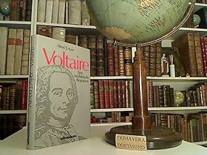 Bild des Verkufers fr Voltaire. Eine intellektuelle Biographie. Aus d. Engl. von Barbara Brumm. zum Verkauf von Kunsthandlung  Primavera Birgit Stamm