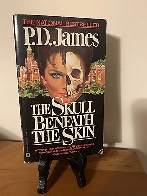 Imagen del vendedor de The Skull Beneath the Skin (Cordelia Gray Mystery Series #2) a la venta por Hopkins Books