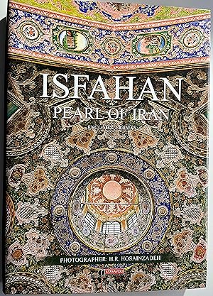 Imagen del vendedor de Isfahan: Pearl of Iran = Isfahan: Die Perle des Iran a la venta por Book Dispensary