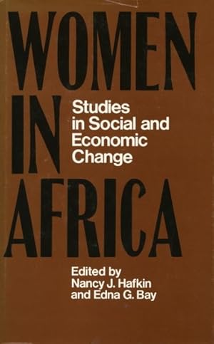 Seller image for Women in Africa : Studies in Social and Economic Change for sale by GreatBookPrices