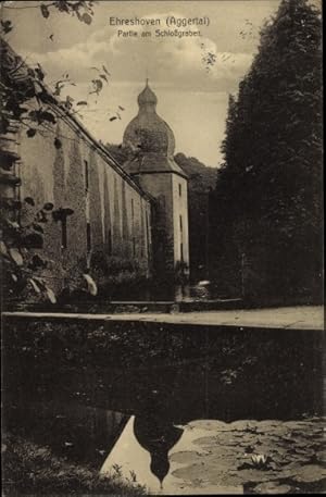 Bild des Verkufers fr Ansichtskarte / Postkarte Ehreshoven Engelskirchen Oberbergischer Kreis, Schloss Nesselrode, Partie am Schlossgraben zum Verkauf von akpool GmbH