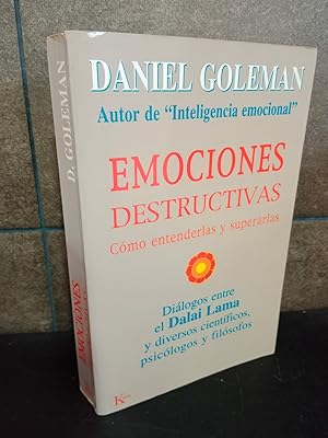 Seller image for Emociones destructivas: Cmo entenderlas y superarlas. Daniel Goleman, Dalai Lama. for sale by Lauso Books