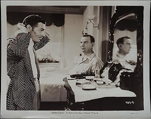 Image du vendeur pour Saratoga 8 X 10 Still 1937 Clark Gable, Jean Harlow, Lionel Barrymore mis en vente par AcornBooksNH
