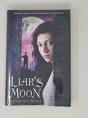 Bild des Verkufers fr Liar's Moon zum Verkauf von Cross Genre Books
