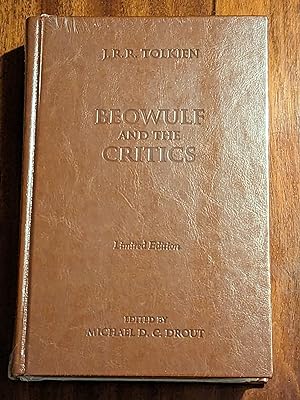 Bild des Verkufers fr Beowulf and the Critics by J. R. R. Tolkien (Revised Second Edition) Limited Edition Leather Case (Volume 402) (Medieval and Renaissance Texts and Studies) zum Verkauf von J.R.R.T. Books
