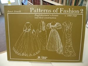 Immagine del venditore per Patterns of Fashion 2 : Englishwomen's dresses & their construction c.1860-1940 venduto da The Odd Book  (ABAC, ILAB)