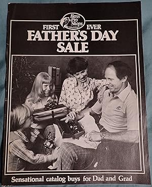 Imagen del vendedor de Bass Pro Shops : First ever Father's Day sale (Catalog) a la venta por Weekly Reader
