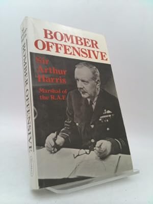 Imagen del vendedor de Bomber Offensive a la venta por ThriftBooksVintage