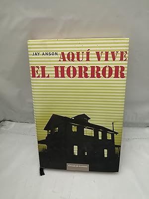 Imagen del vendedor de Aquí vive el horror: La casa maldita de Amityville (tapa dura) a la venta por Libros Angulo