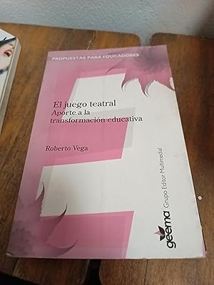 Immagine del venditore per El juego teatral venduto da Libros nicos