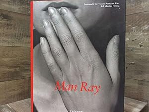 Imagen del vendedor de Man Ray a la venta por Archives Books inc.
