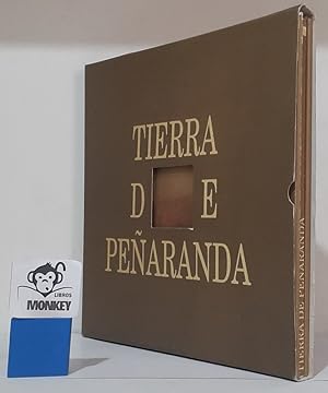 Seller image for Tierra de Pearanda. Catlogo exposicin. Incluye carpeta con 18 lminas a color. Estuche for sale by MONKEY LIBROS