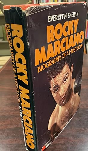 Immagine del venditore per Rocky Marciano: Biography of a First Son venduto da BookMarx Bookstore