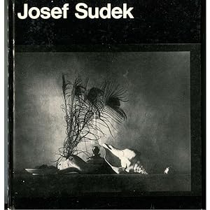 Josef Sudek mit 91 Bildern und einer Einführung von Daniela Mrazkova und Vladimir Remes