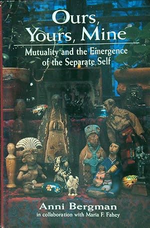 Immagine del venditore per Ours, Yours, Mine venduto da Librodifaccia