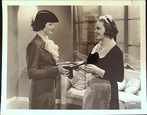 Bild des Verkufers fr Wife Vs. Secretary 8 X 10 Still 1936 Clark Gable, Jean Harlow, Myrna Loy zum Verkauf von AcornBooksNH