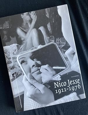 Seller image for Nico Jesse 1911-1976 ; Monografien van Nederlandse fotografen - Monographs on Dutch photographers #11. for sale by Antiquariaat Digitalis