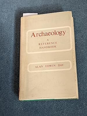 Bild des Verkufers fr Archaeology: A Reference Handbook zum Verkauf von East Kent Academic