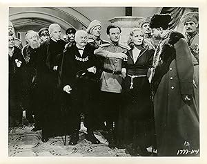 "HÔTEL IMPÉRIAL" Réalisé par Robert FLOREY en 1939 avec de gauche à droite: Marek WINDHEIM, Egon ...