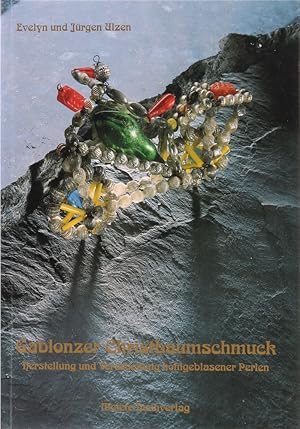 Gablonzer Christbaumschmuck. Herstellung und Verarbeitung hohlgeblasener Perlen.