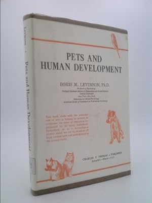 Bild des Verkufers fr Pets and Human Development, zum Verkauf von ThriftBooksVintage
