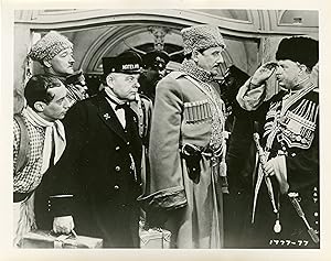 "HÔTEL IMPÉRIAL" Réalisé par Robert FLOREY en 1939 avec de gauche à droite: Curt BOIS, Gene LOCKH...