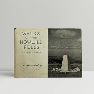 Bild des Verkufers fr Walks on the Howgill Fells zum Verkauf von John Atkinson Books ABA ILAB PBFA