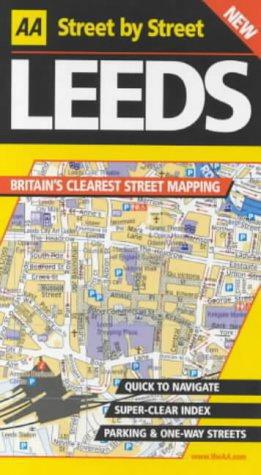 Bild des Verkufers fr AA Street by Street Leeds zum Verkauf von WeBuyBooks