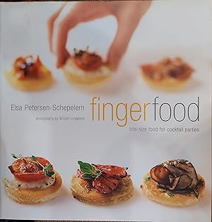 Imagen del vendedor de Finger Food : Bite-Size Food for Cocktail Parties a la venta por The Book House, Inc.  - St. Louis