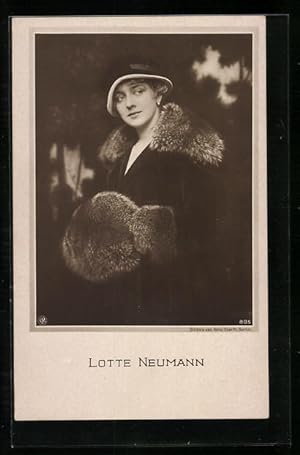 Ansichtskarte Schauspieler Lotte Neumann im Pelzmantel
