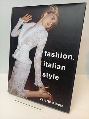 Imagen del vendedor de Fashion Italian Style. a la venta por Antiquariat Langguth - lesenhilft