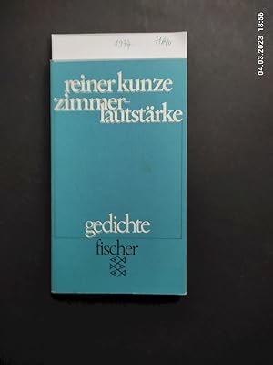 Immagine del venditore per Zimmerlautstrke : Gedichte. 1977 Fischer-Taschenbcher ; 1934 venduto da Antiquariat-Fischer - Preise inkl. MWST