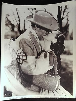 Immagine del venditore per On the Beach 8 x 10 Still 1959 Clark Gable, Vivian Leigh venduto da AcornBooksNH