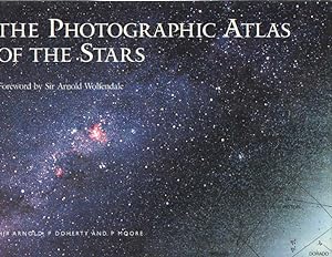 Imagen del vendedor de The Photographic Atlas of the Stars a la venta por Bij tij en ontij ...