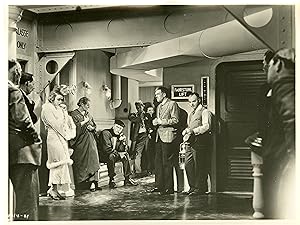"PAQUEBOT DE LUXE (LUXURY LINER)" Réalisé par Lothar MENDES en 1933 avec de gauche à droite: Leni...