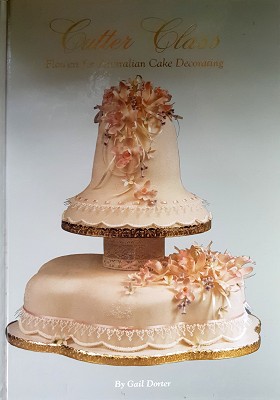 Cutter Class: Flowers For Australian Cake Decorating