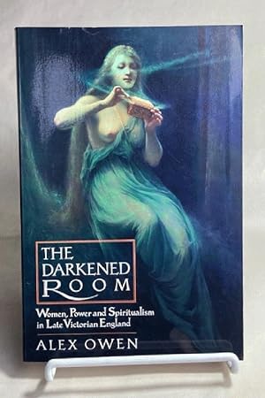 Bild des Verkufers fr The Darkened Room: Women, Power and Spiritualism in Late Victorian England (New Cultural Studies Series) zum Verkauf von Furrowed Brow Books, IOBA