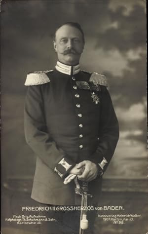 Ansichtskarte / Postkarte Großherzog Friedrich II. von Baden in Uniform, Säbel, Orden, Epauletten