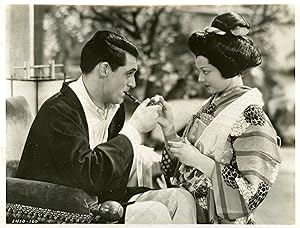 "MADAME BUTTERFLY" Réalisé par Marion GERING en 1932 avec de gauche à droite: Cary GRANT, Sylvia ...