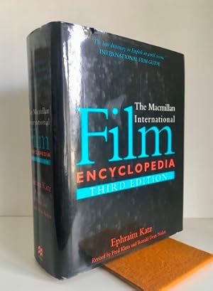 Seller image for The Macmillan International Film Encyclopedia for sale by Librera Torres-Espinosa