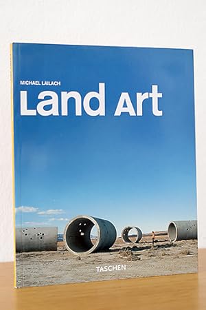 Bild des Verkufers fr Land Art zum Verkauf von AMSELBEIN - Antiquariat und Neubuch