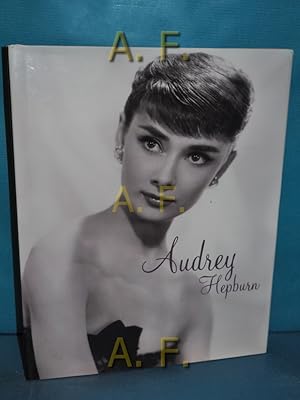 Immagine del venditore per Audrey Hepburn. [Fotogr.: Sammlung John Kobal. Text: Gabrielle Mander. bers.: Wiebke Krabbe] venduto da Antiquarische Fundgrube e.U.