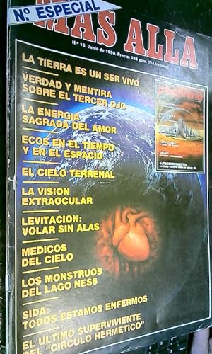 Imagen del vendedor de La tierra es un ser vivo. Verdad y mentira sobre el tercer ojo. La energa sagrada del amor. Ecos en el tiempo y en el espacio. El cielo terrenal. La visin extraocular. Levitacin: volar sin alas. Mdicos del cielo. Los monstruos de lago Ness. Sida: todos estamos enfermos. El ltimo superviviente del Crculo Hermtico a la venta por Librera La Candela